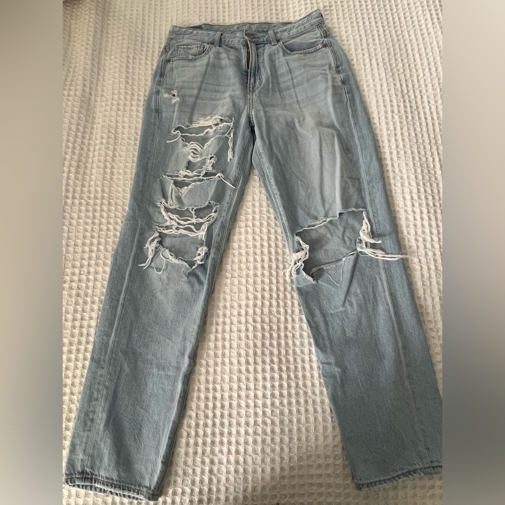 Women’s American Eagle Jeans